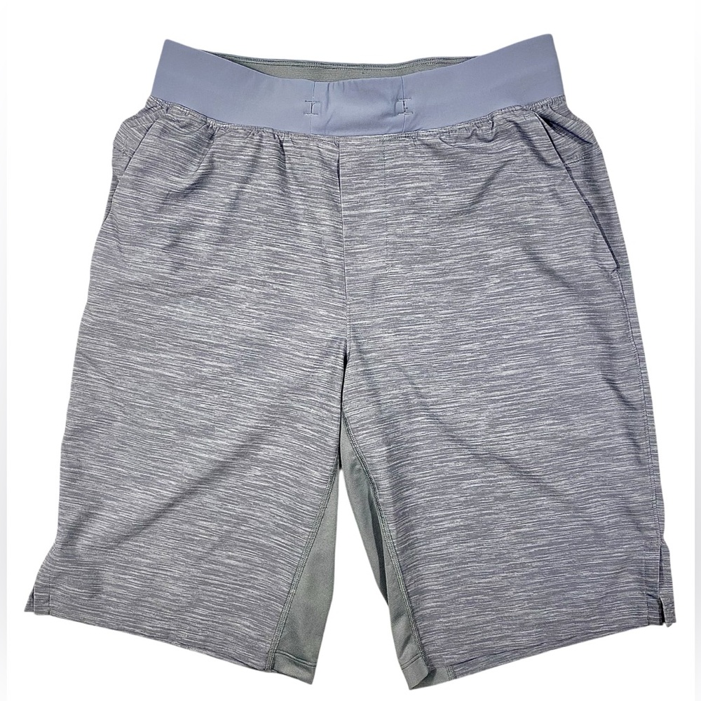 Lululemon T.H.E. Linerless Shorts Small 11” Heather Sea Salt Light Cast